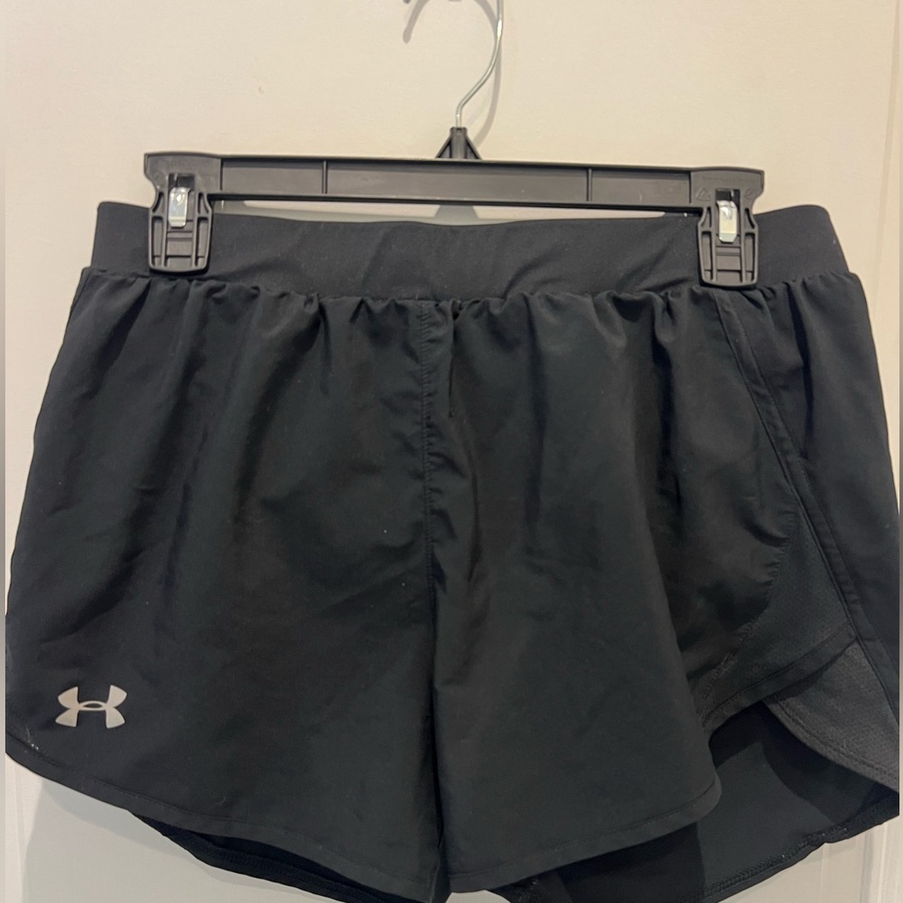Under Armour shorts size medium